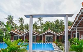 Golden Rice Resort & Cottages