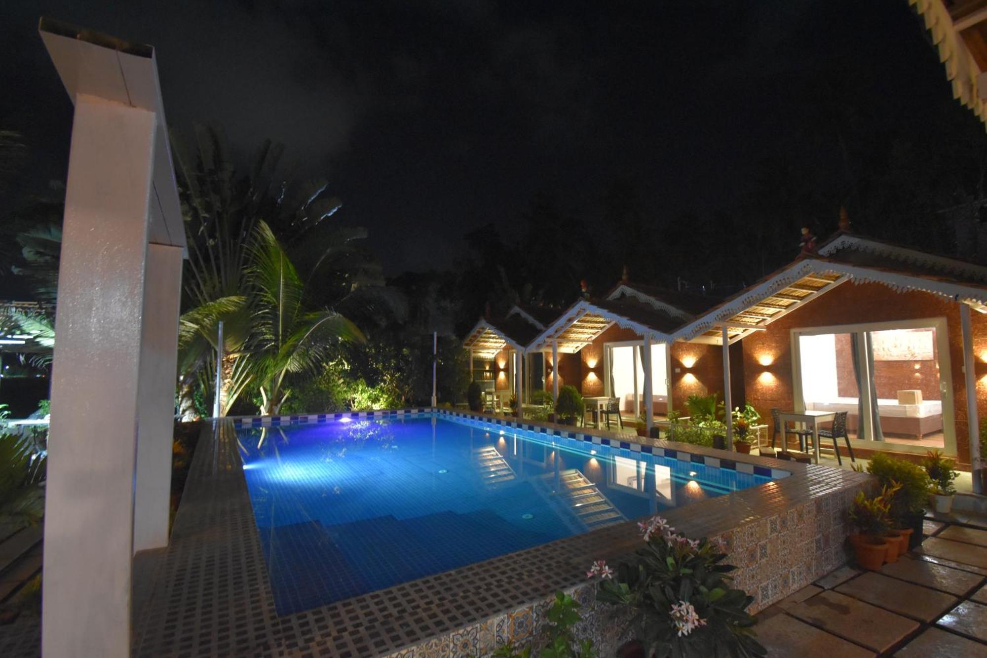 Golden Rice Resort & Cottages Candolim Exterior photo