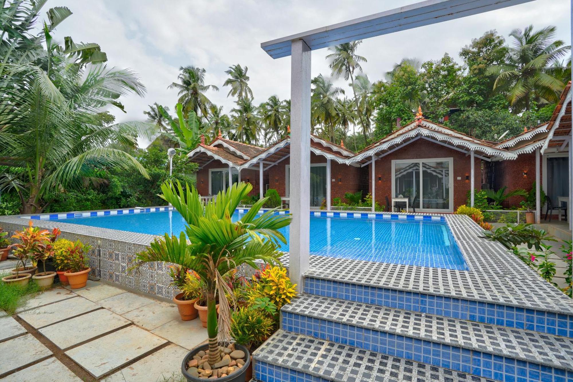 Golden Rice Resort & Cottages Candolim Exterior photo