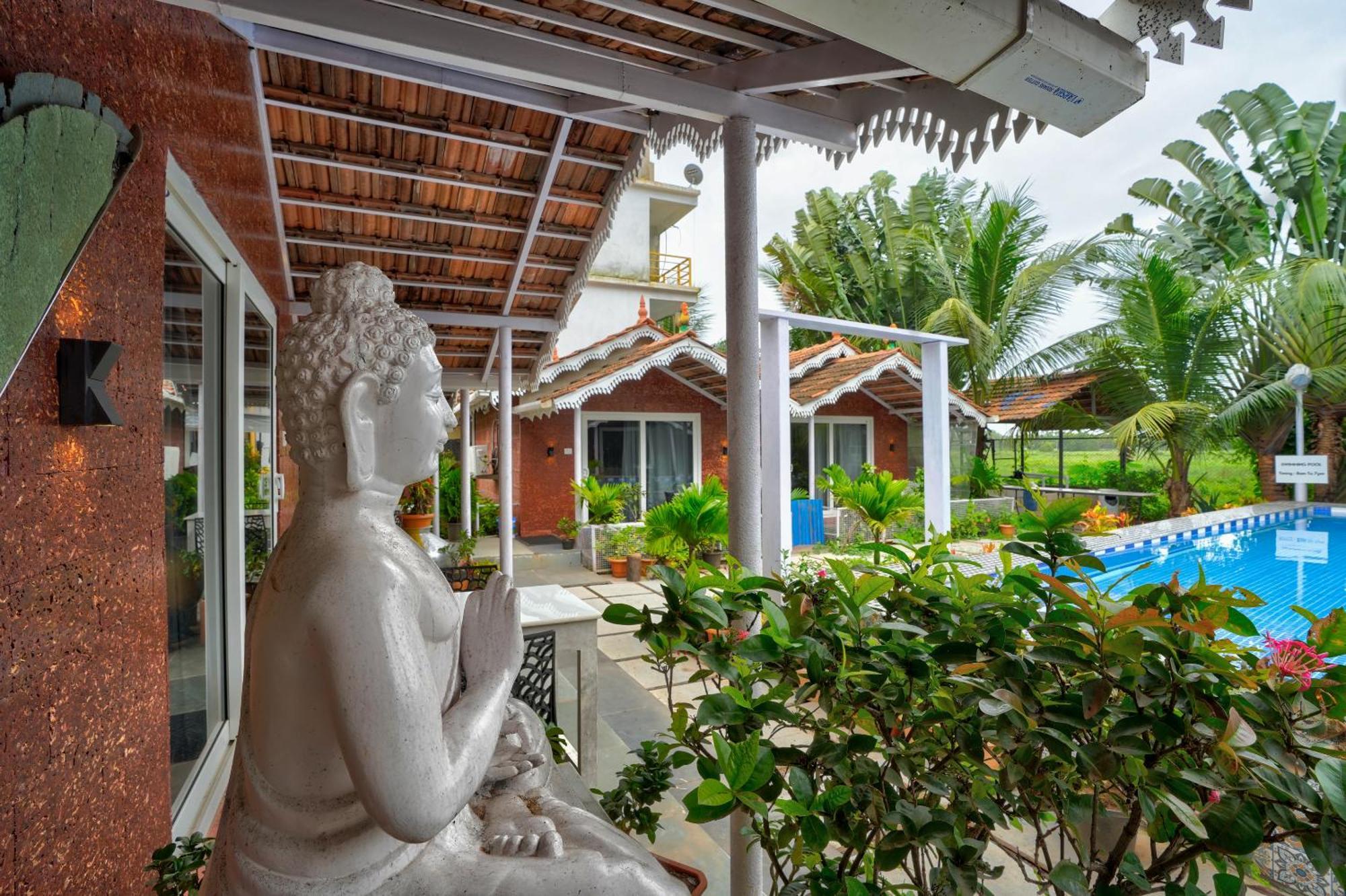 Golden Rice Resort & Cottages Candolim Exterior photo