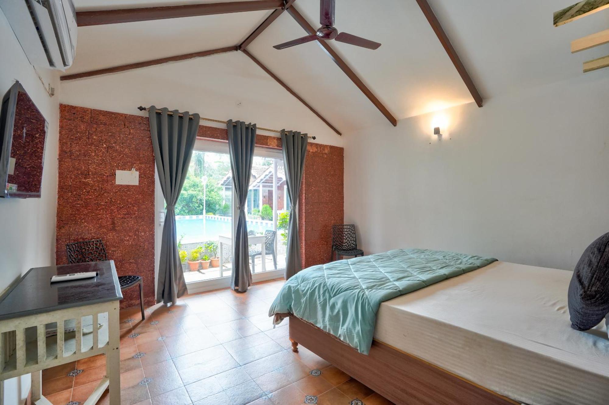 Golden Rice Resort & Cottages Candolim Exterior photo